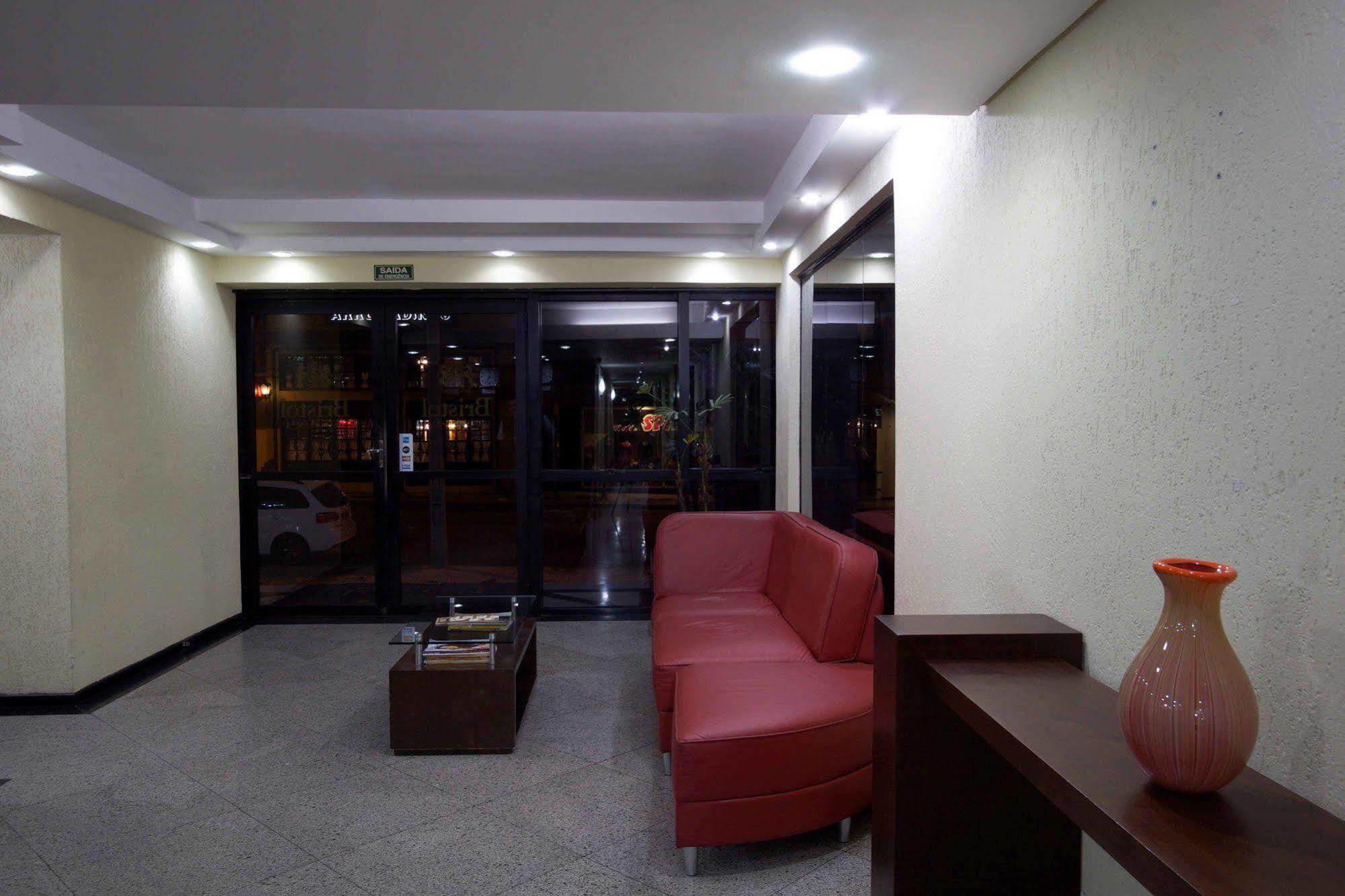 Bristol Metropolitan Centro Hotel Curitiba