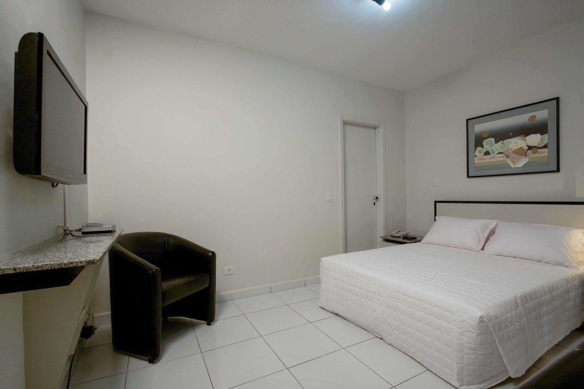 Bristol Metropolitan Centro Hotel Curitiba