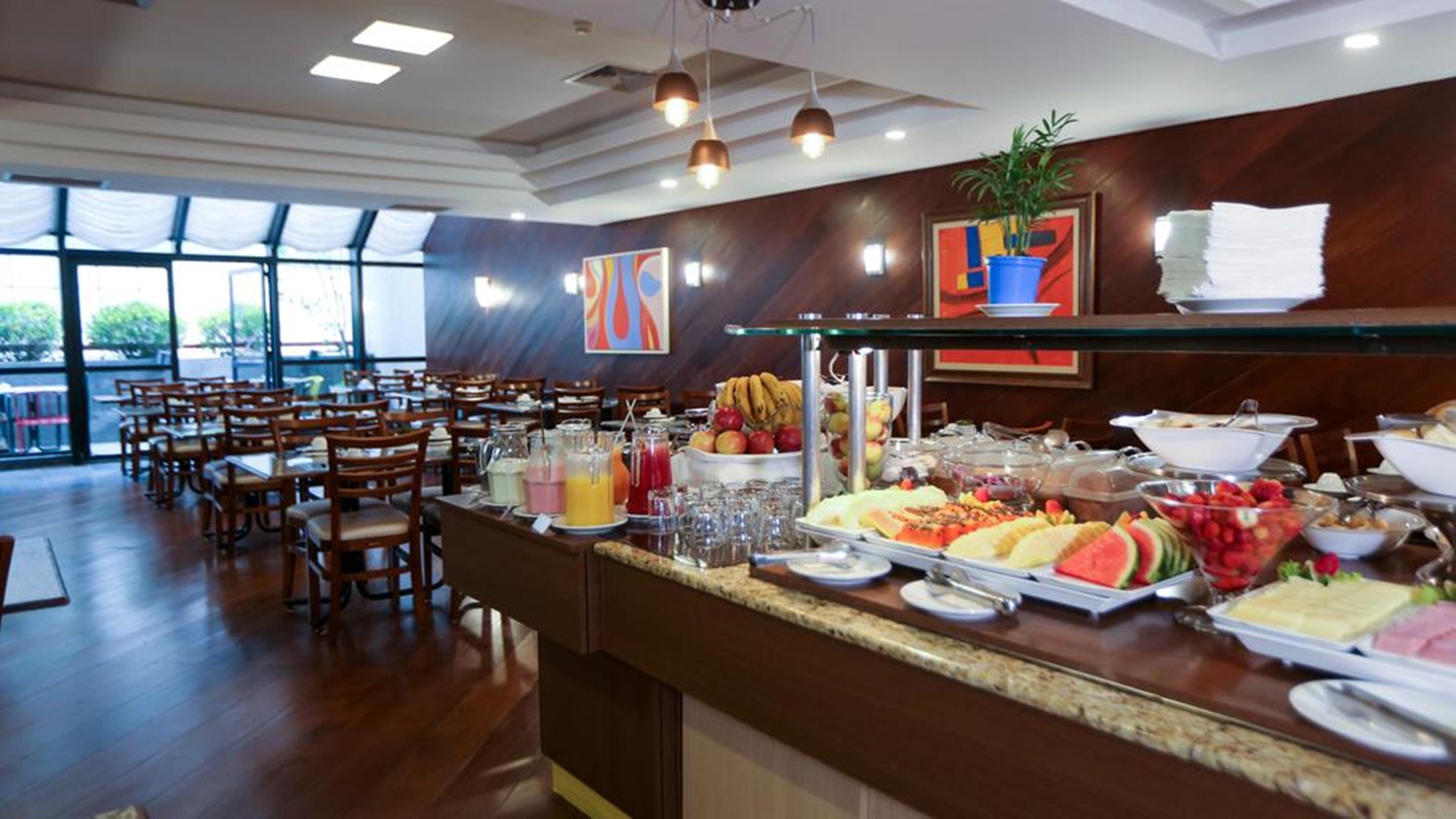Bristol Metropolitan Centro Hotel 3*